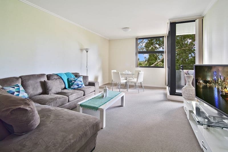 19 Throsby Close, Barden Ridge, Barden Ridge - Image 1