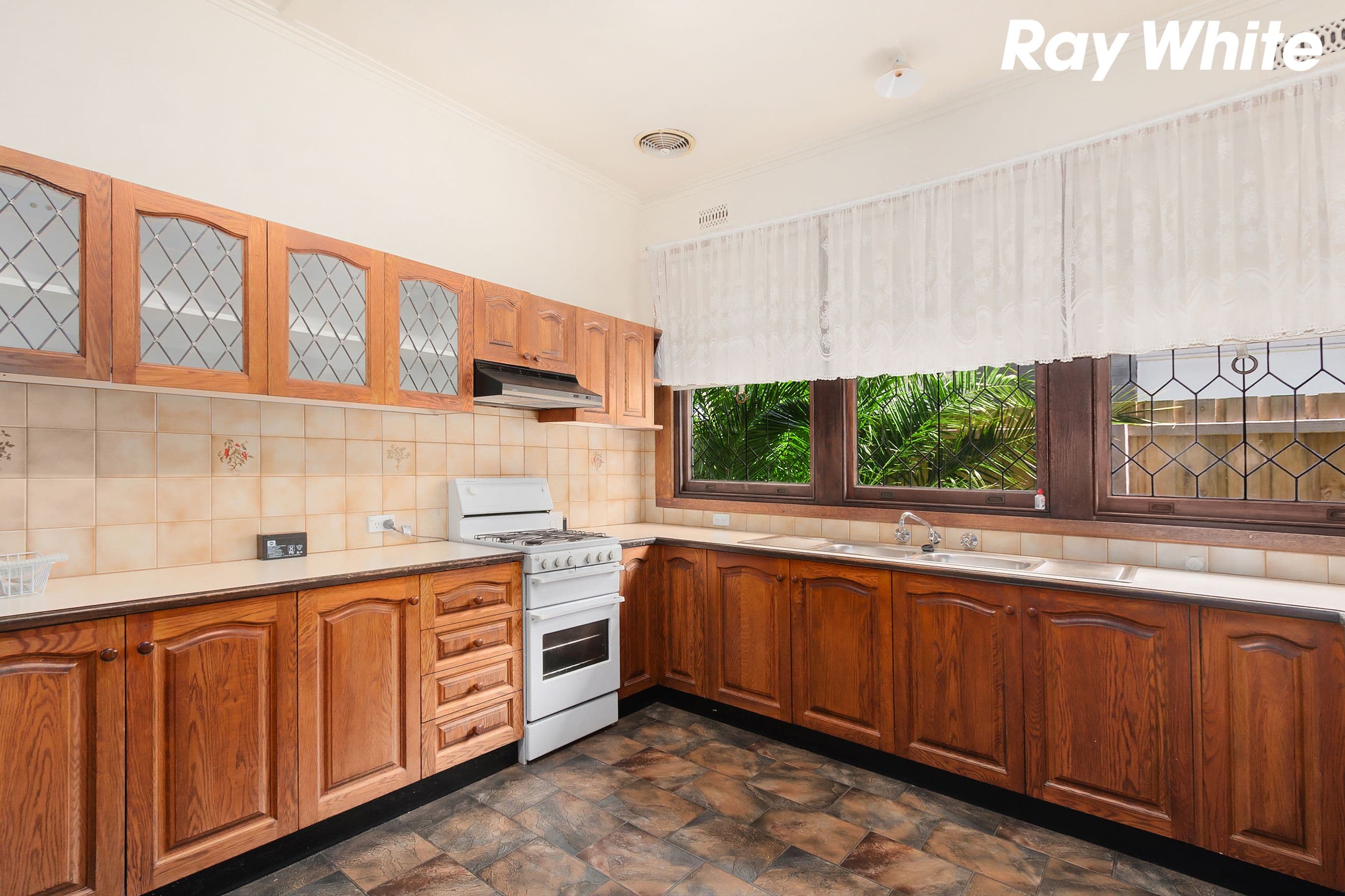 52 James Street, Pakenham VIC 3810, Pakenham - Thumbnail 5