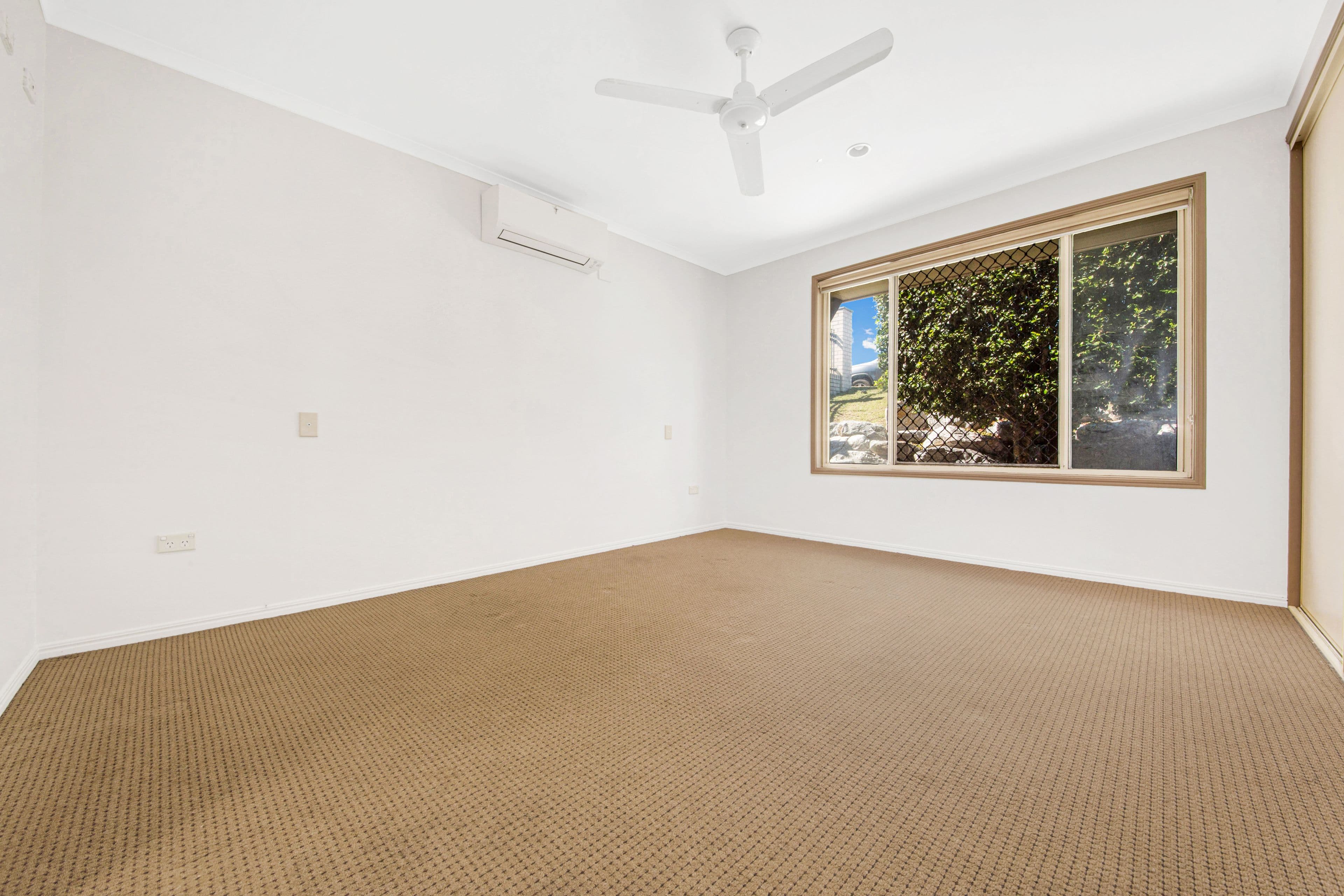 76 Hampton Drive, Tannum Sands QLD 4680, Tannum Sands - Thumbnail 5