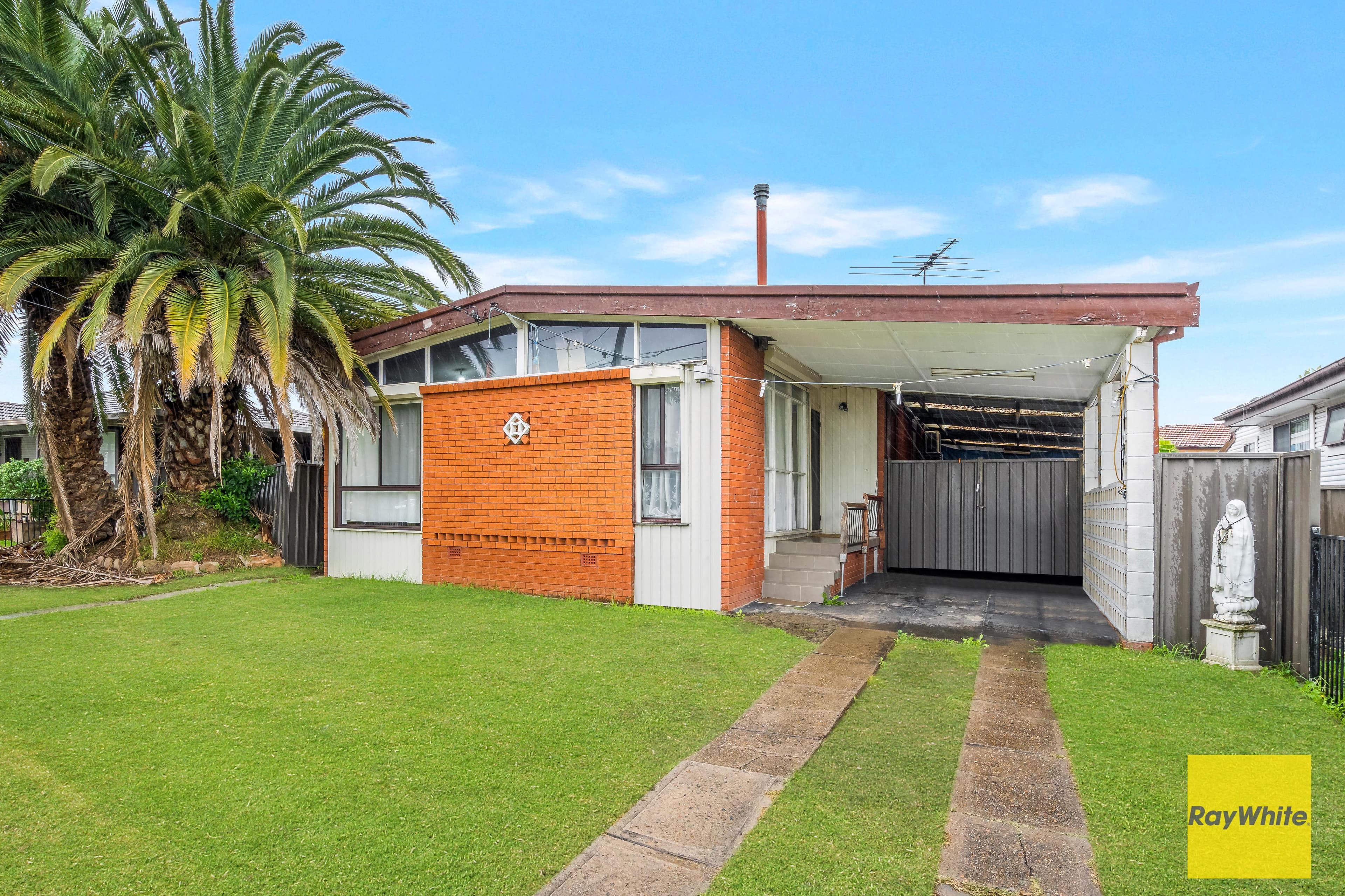 51 MAUD Street, Fairfield West NSW 2165, Fairfield West - Thumbnail 2
