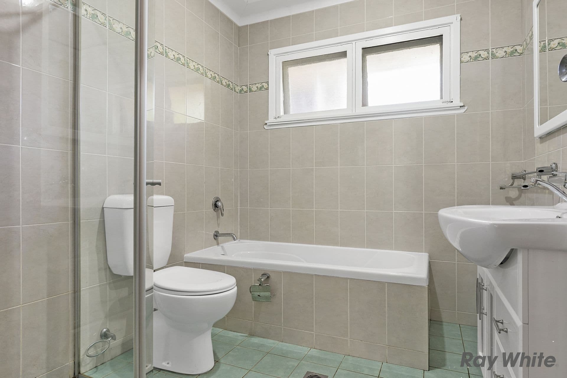 20 Hume Avenue, Castle Hill - Thumbnail 3
