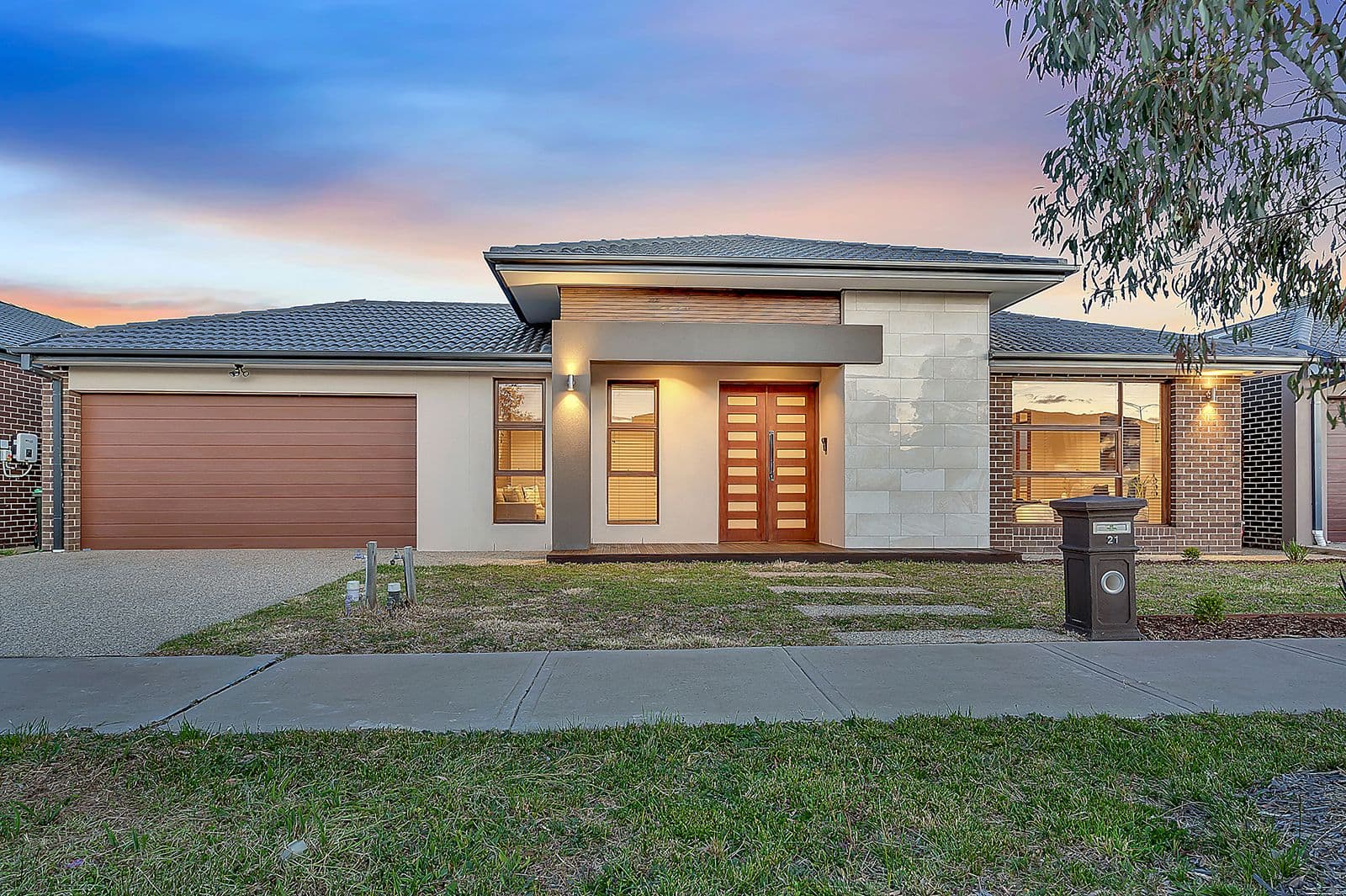 21 Willsmere Way, Mickleham VIC 3064, Mickleham - Image 1