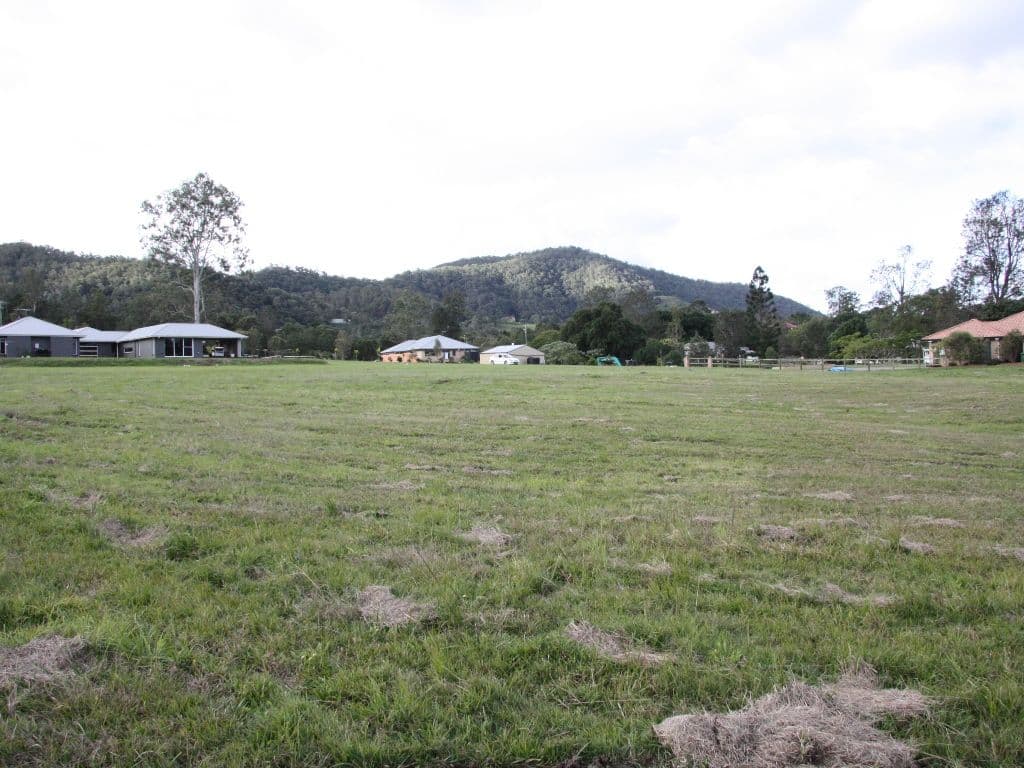 7 Reiners Road, SAMFORD VALLEY QLD 4520, Samford Valley - Thumbnail 2