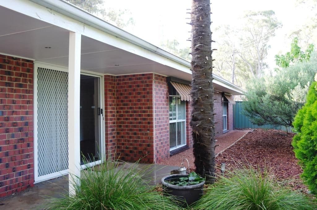 108 Crusoe Road, Kangaroo Flat VIC 3555, Kangaroo Flat - Thumbnail 2