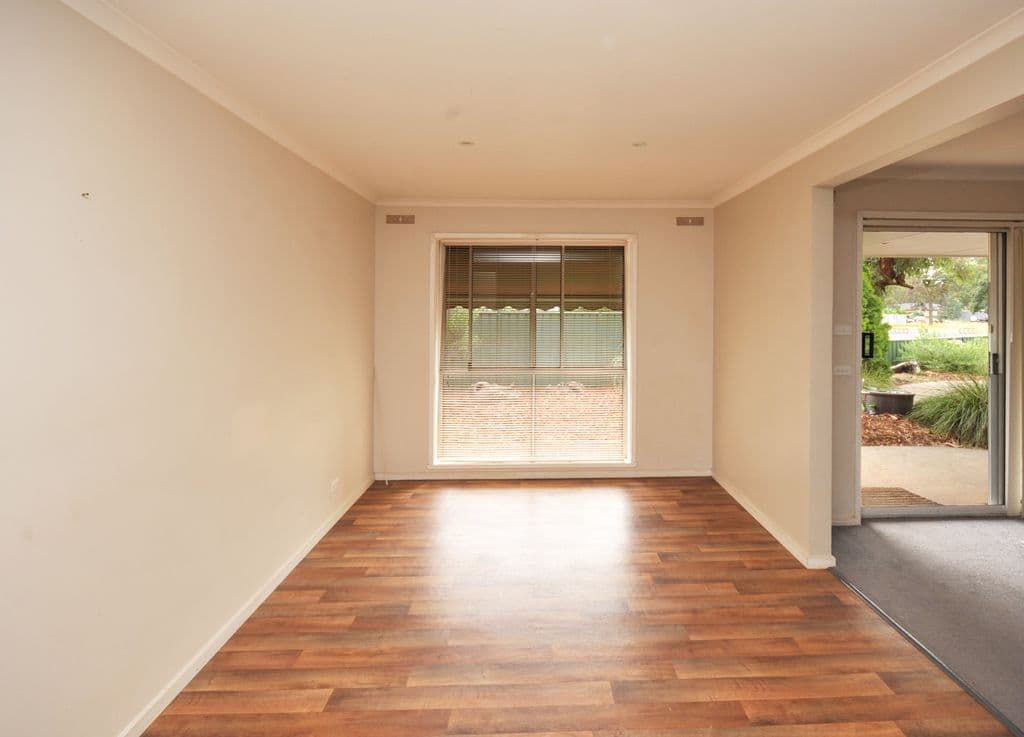 108 Crusoe Road, Kangaroo Flat VIC 3555, Kangaroo Flat - Thumbnail 5