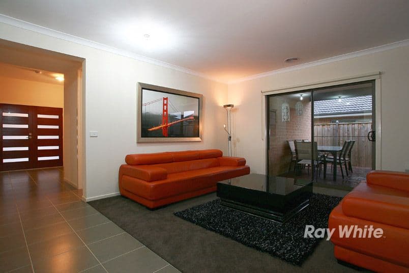 24 Aquanita Close, LYNDHURST VIC 3975, Lyndhurst - Thumbnail 2