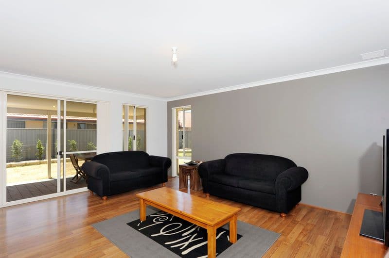 6 Lasseter Street, BALDIVIS WA 6171, Baldivis - Thumbnail 7