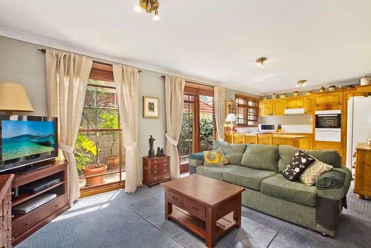 6 Sevenoaks Avenue, Heidelberg, Heidelberg - Thumbnail 3