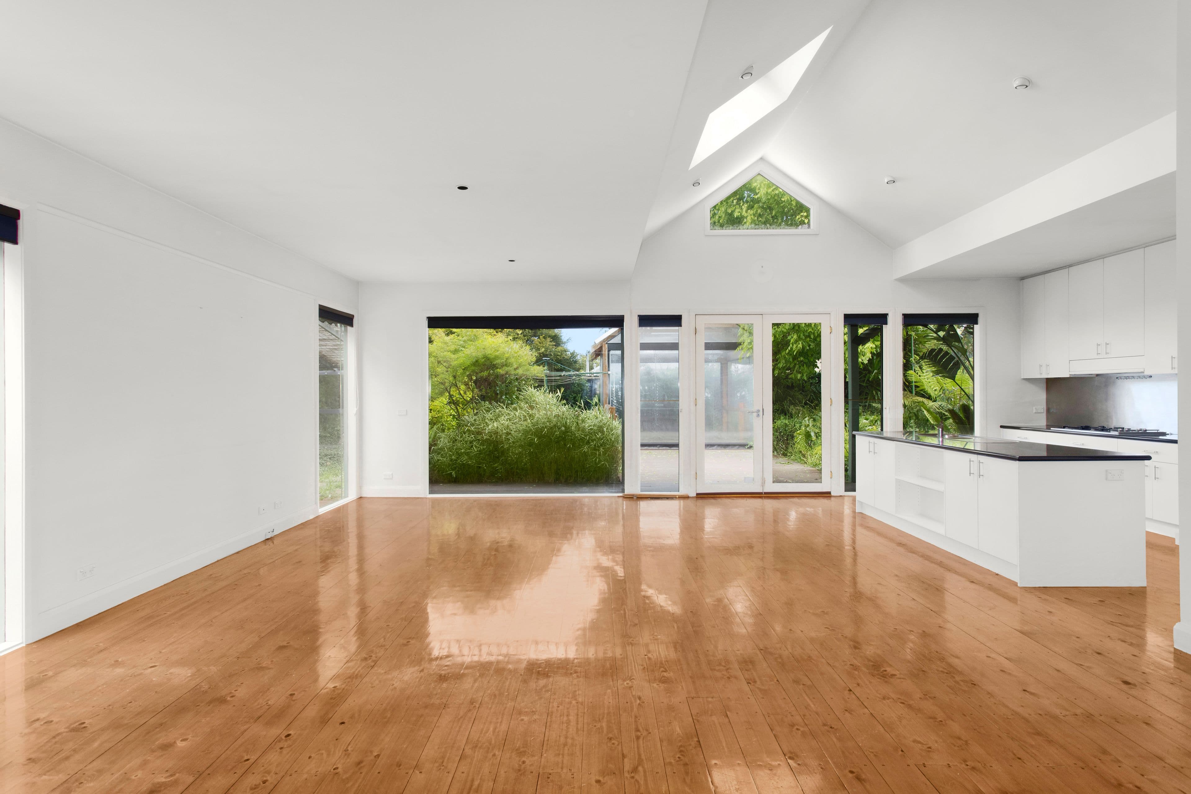 11 Lorne Street, Caulfield East VIC 3145, Caulfield East - Thumbnail 2