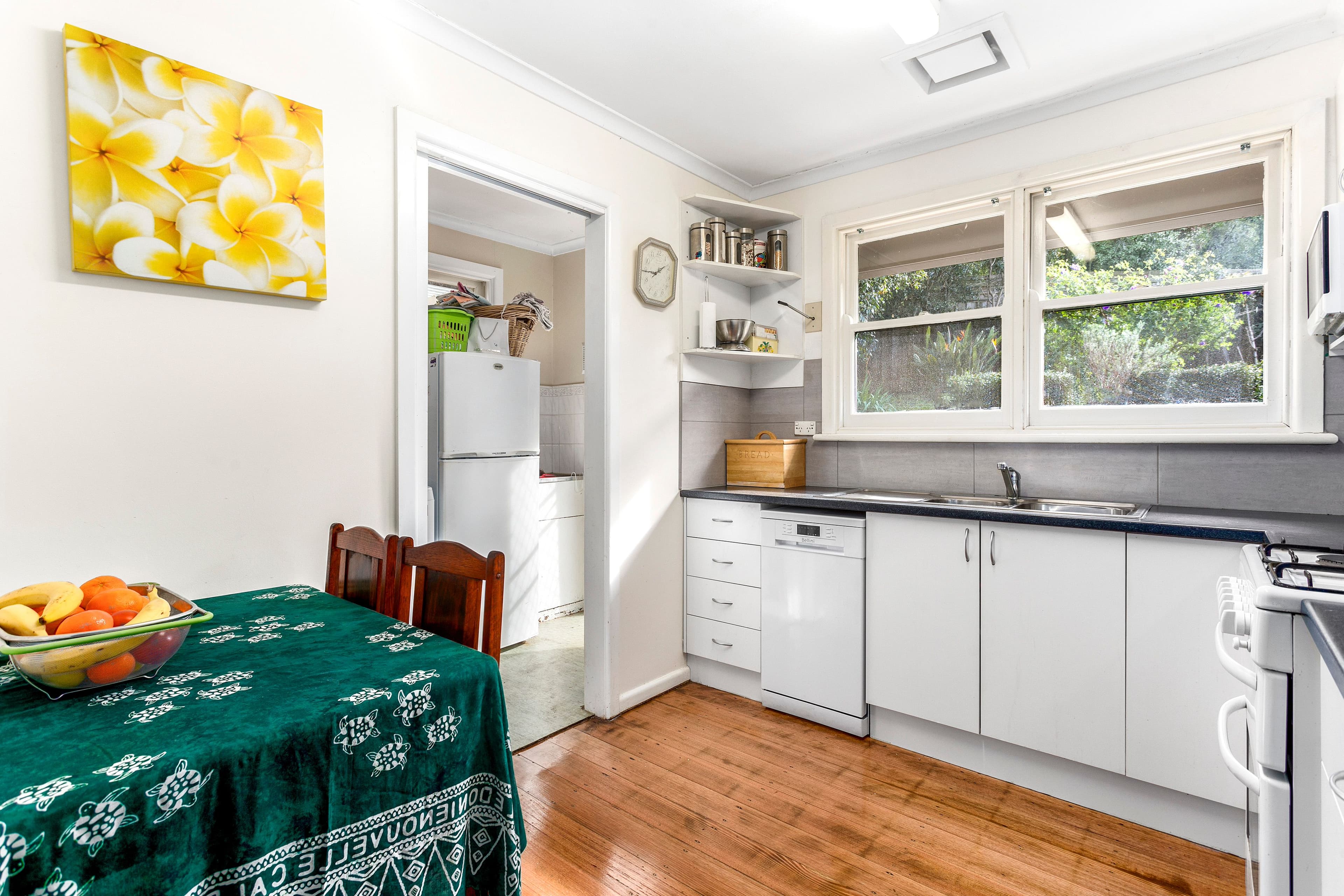 23 Long View Road, Croydon South VIC 3136, Croydon South - Thumbnail 3