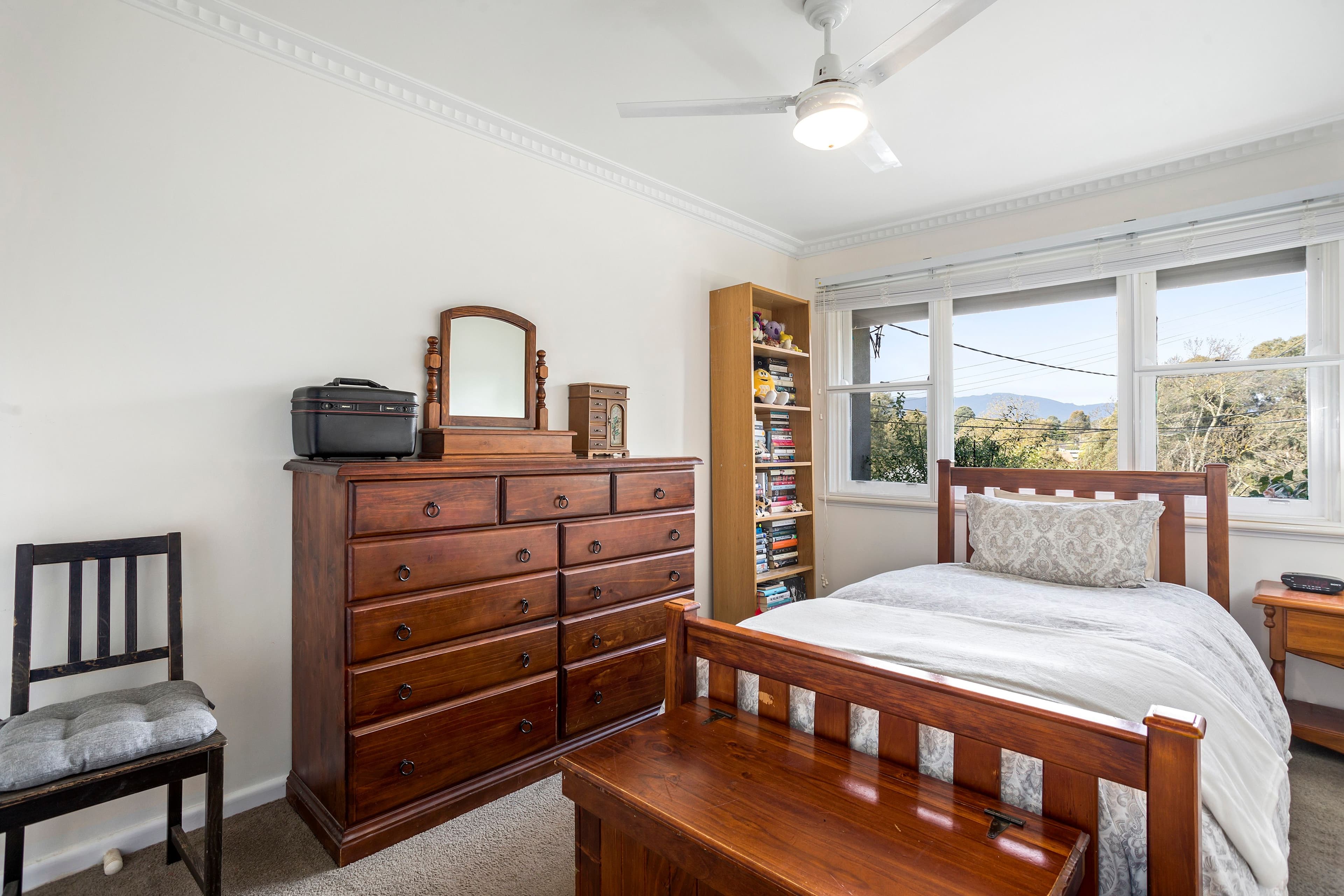 23 Long View Road, Croydon South VIC 3136, Croydon South - Thumbnail 6