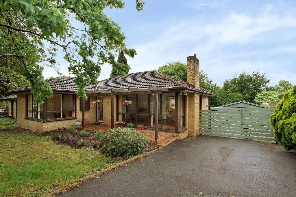 18 LYONS Road, CROYDON NORTH VIC 3136, Croydon North - Image 1