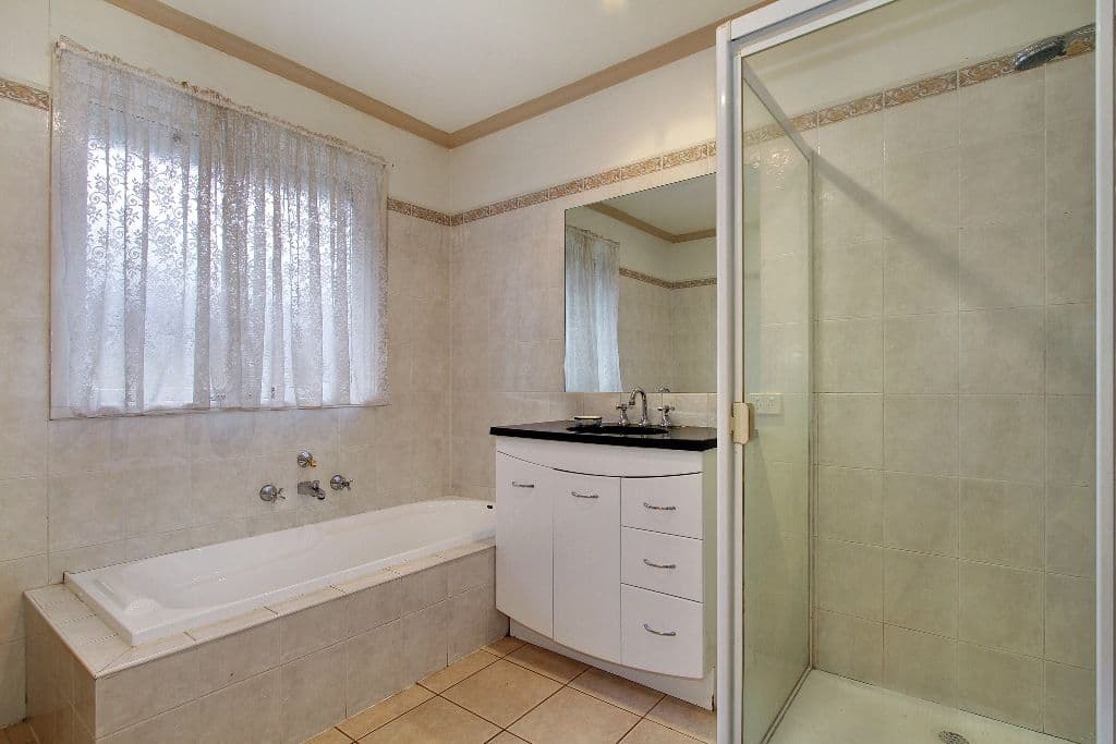 18 LYONS Road, CROYDON NORTH VIC 3136, Croydon North - Thumbnail 8