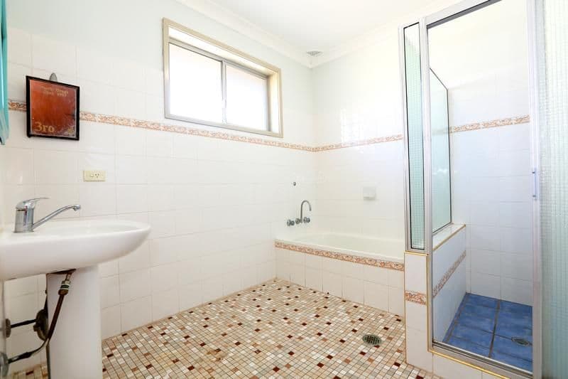 42 McKibbin Street, CANLEY HEIGHTS NSW 2166, Canley Heights - Thumbnail 6