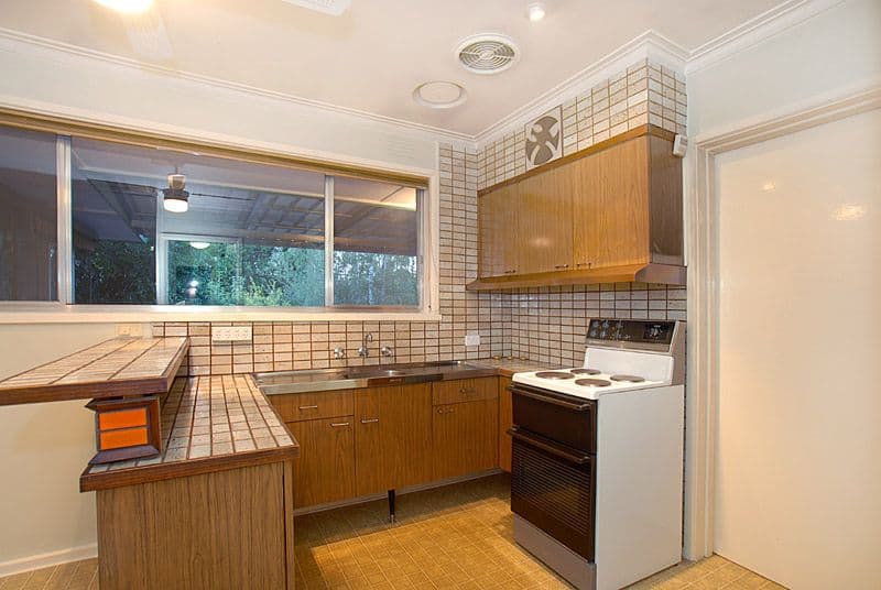 41 Rosella Street, DONCASTER EAST VIC 3109, Doncaster East - Thumbnail 2