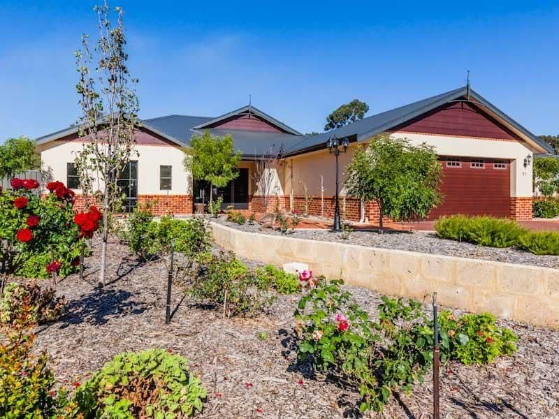37 Keane Street, LESMURDIE WA 6076, Lesmurdie - Thumbnail 3