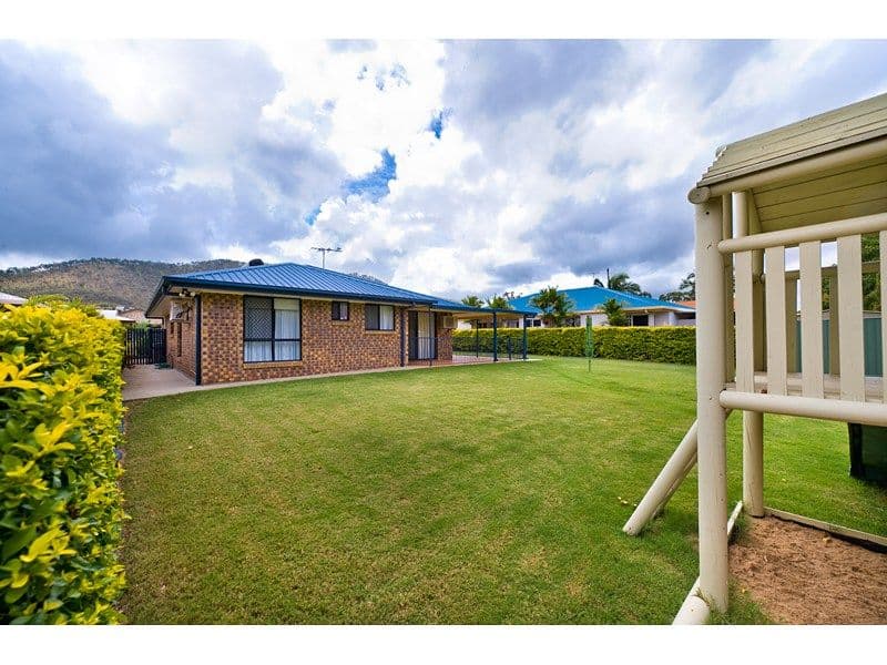 9 Brookside Avenue, NORMAN GARDENS QLD 4701, Norman Gardens - Thumbnail 3