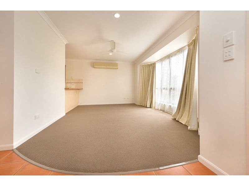 9 Brookside Avenue, NORMAN GARDENS QLD 4701, Norman Gardens - Thumbnail 6
