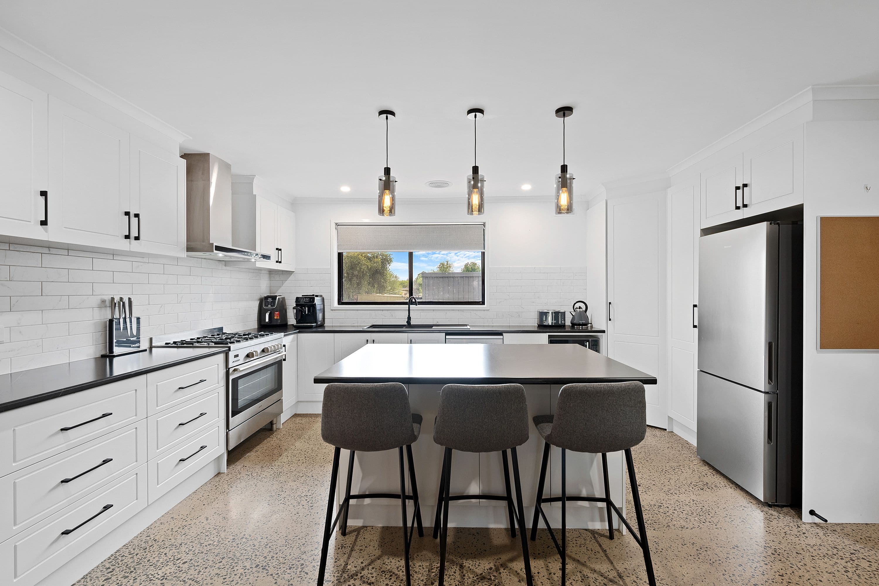 10 Trumble Street, Eaglehawk VIC 3556, Eaglehawk - Thumbnail 2