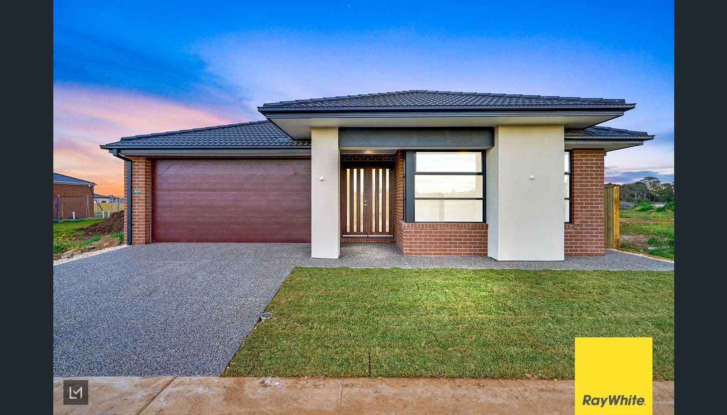 13 Nandewar Street, Werribee VIC 3030, Werribee - Thumbnail 2