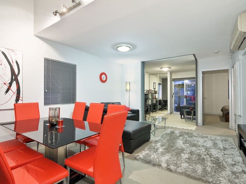 122 Fortescue Street, SPRING HILL QLD 4000, Spring Hill - Thumbnail 3