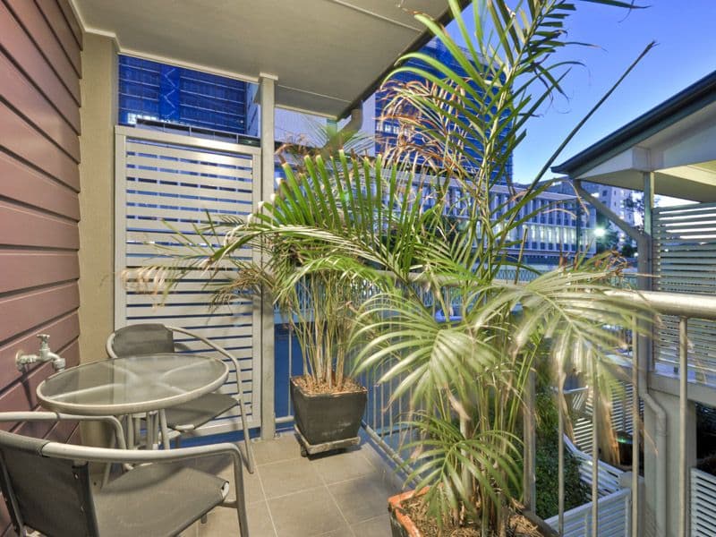 122 Fortescue Street, SPRING HILL QLD 4000, Spring Hill - Thumbnail 8