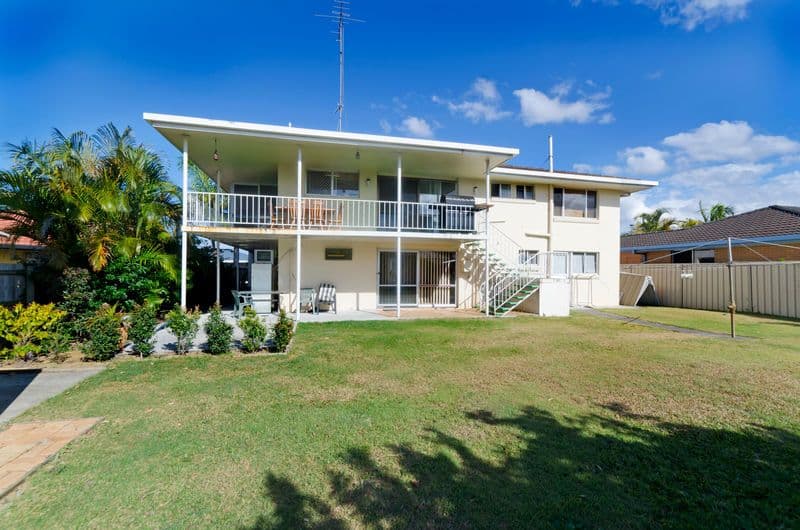 3 Gulai Street, PALM BEACH QLD 4221, Palm Beach - Thumbnail 2
