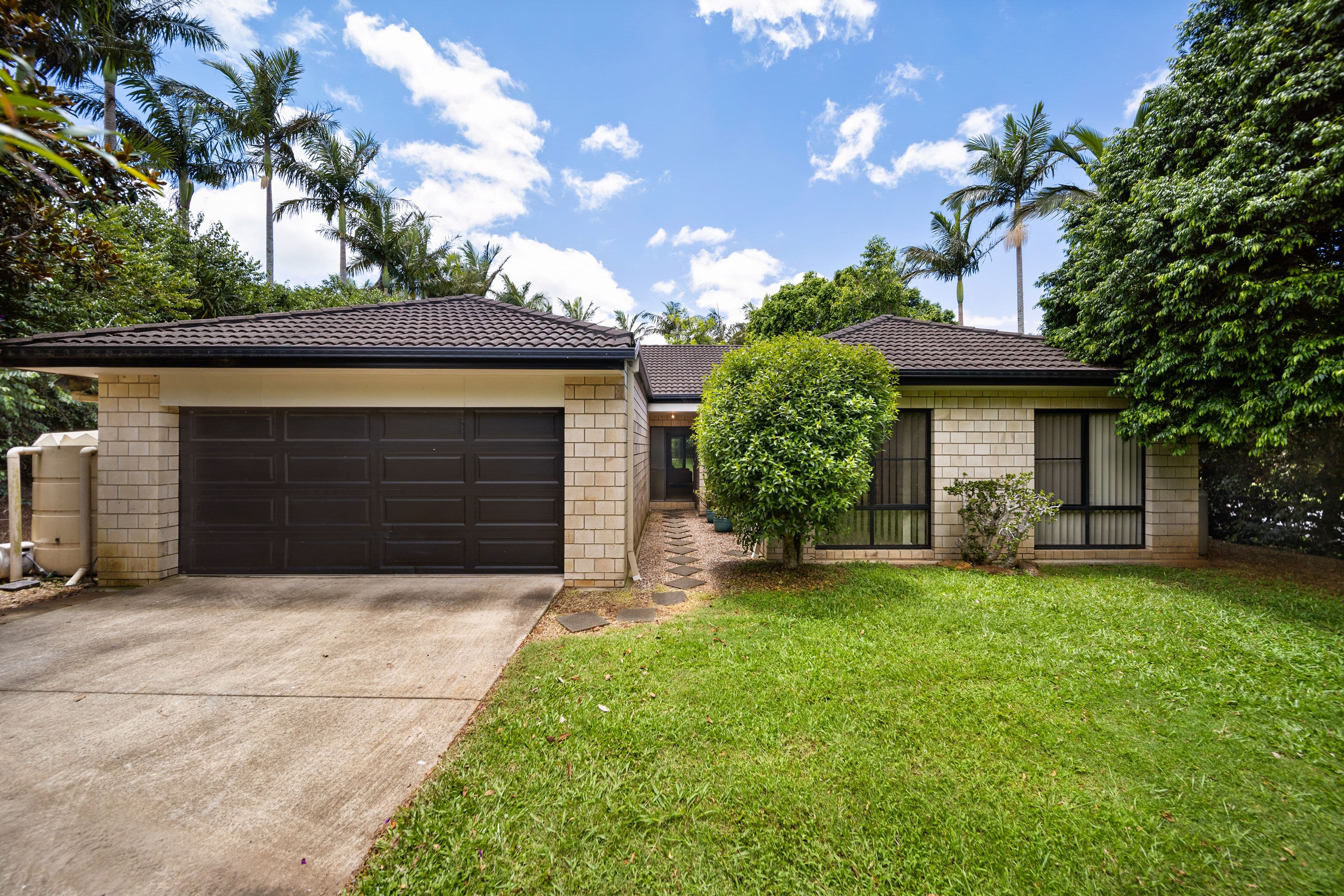 9 Dixon Avenue, Maleny QLD 4552, Maleny - Thumbnail 3
