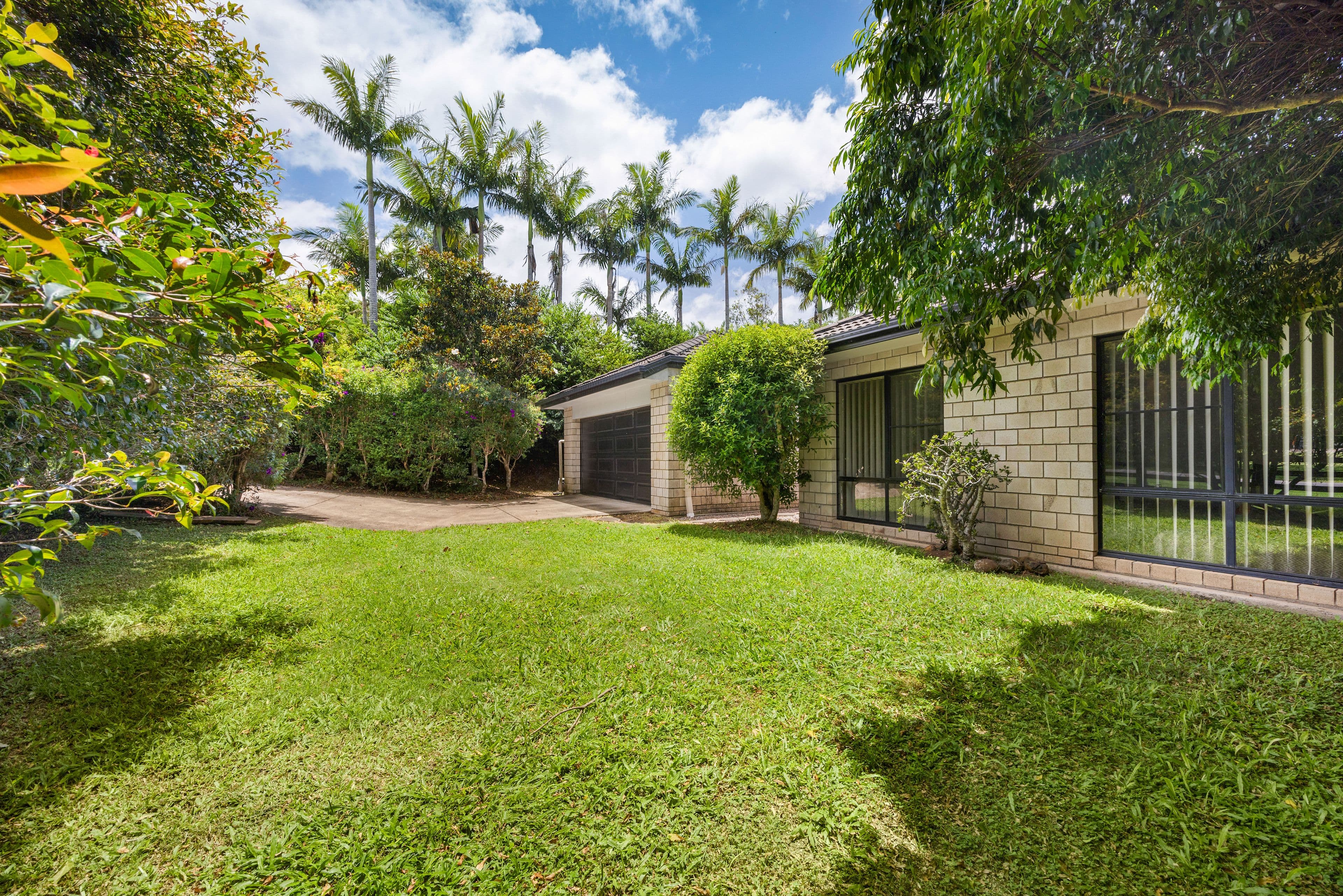 9 Dixon Avenue, Maleny QLD 4552, Maleny - Thumbnail 4