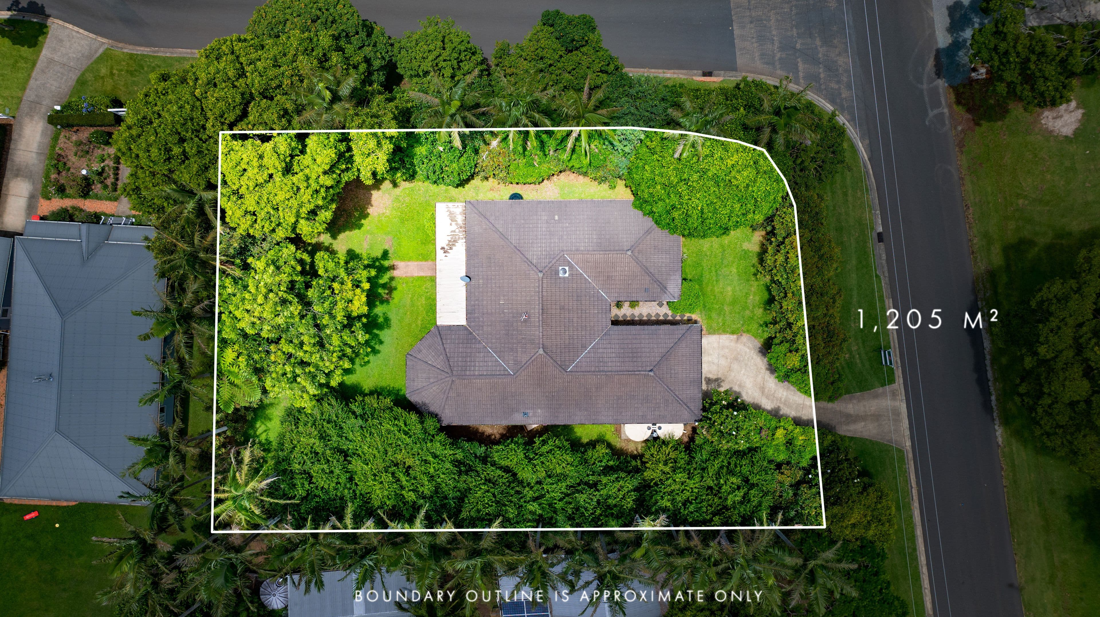 9 Dixon Avenue, Maleny QLD 4552, Maleny - Thumbnail 5