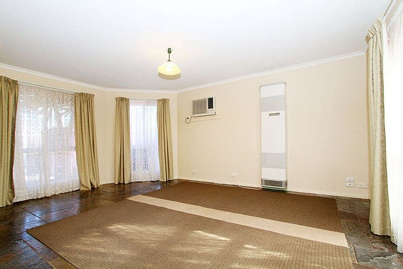 12 Bremner Court, MILL PARK VIC 3082, Mill Park - Thumbnail 3