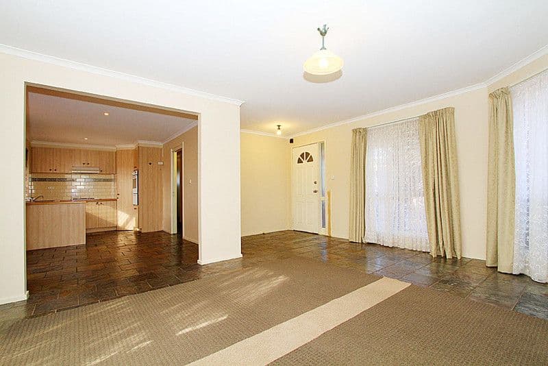 12 Bremner Court, MILL PARK VIC 3082, Mill Park - Thumbnail 5