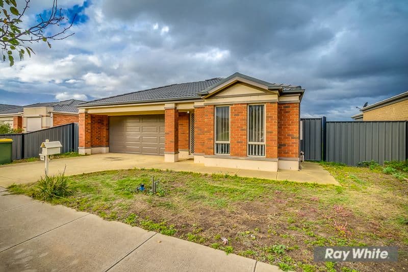 26 FERNHURST Avenue, Derrimut VIC 3030, Derrimut - Thumbnail 2