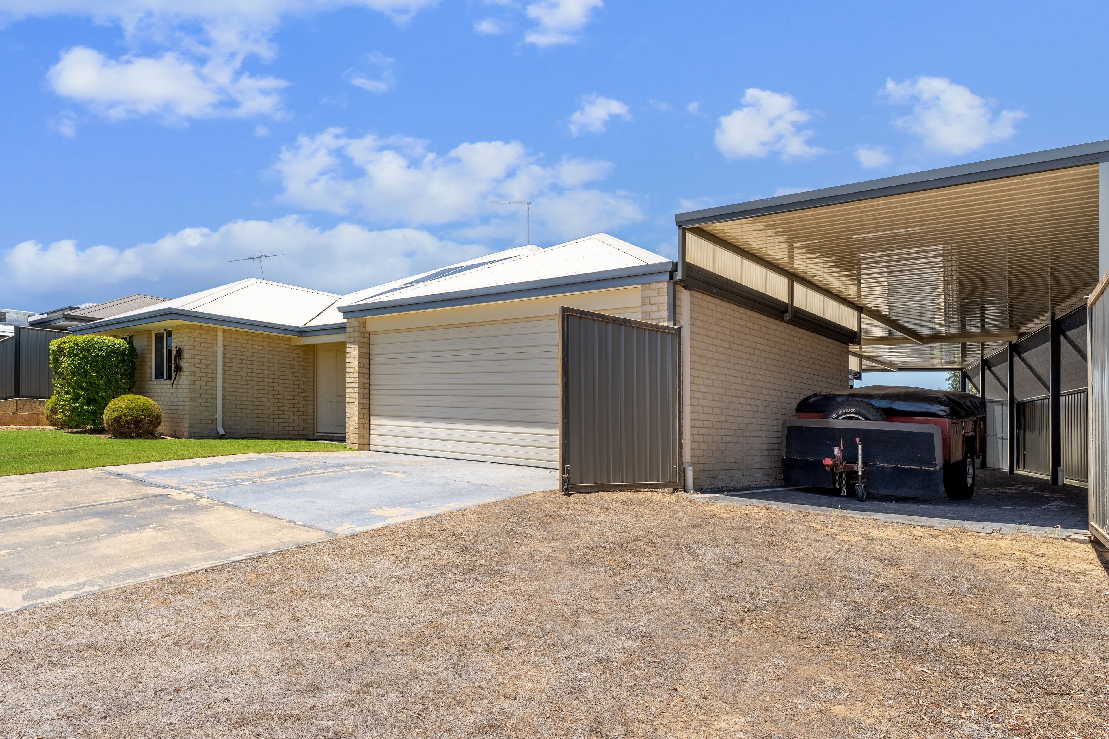 4 Leinster Way, Baldivis WA 6171, Baldivis - Thumbnail 2