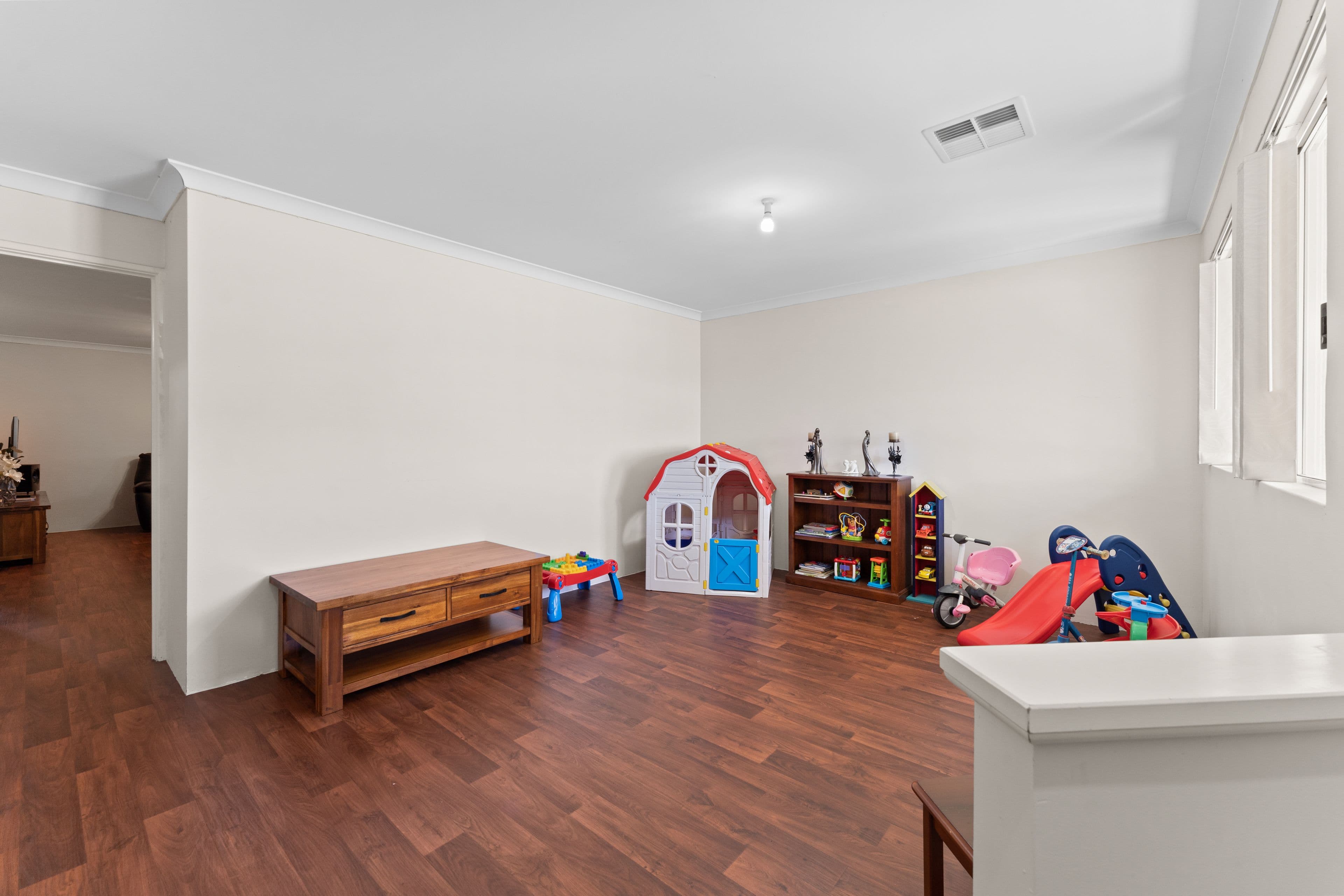 4 Leinster Way, Baldivis WA 6171, Baldivis - Thumbnail 4