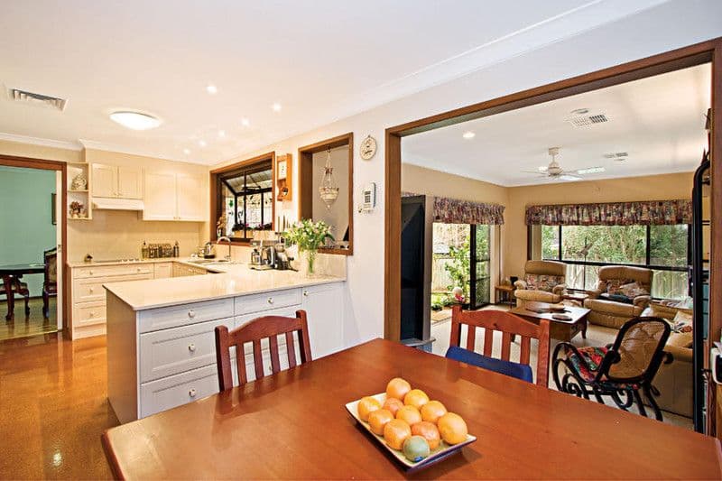 14 Thorpe Avenue, CHERRYBROOK NSW 2126, Cherrybrook - Thumbnail 2