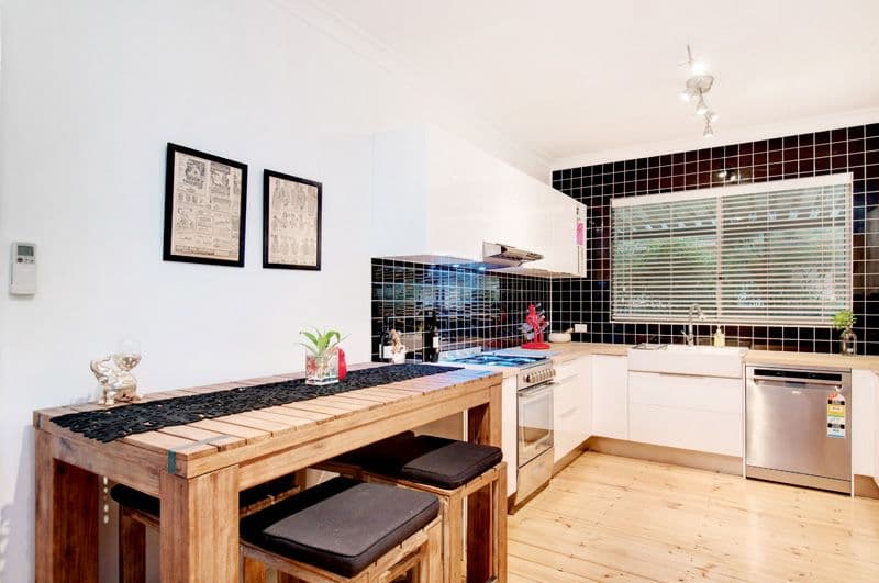 21 Fitzroy, Churchill QLD 4305, Churchill - Thumbnail 2