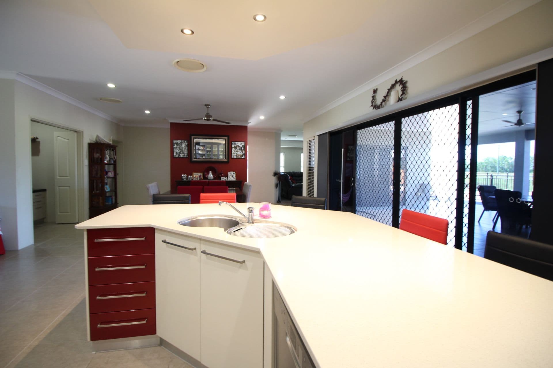 44 Johnson Road, Sarina QLD 4737, Sarina - Thumbnail 4