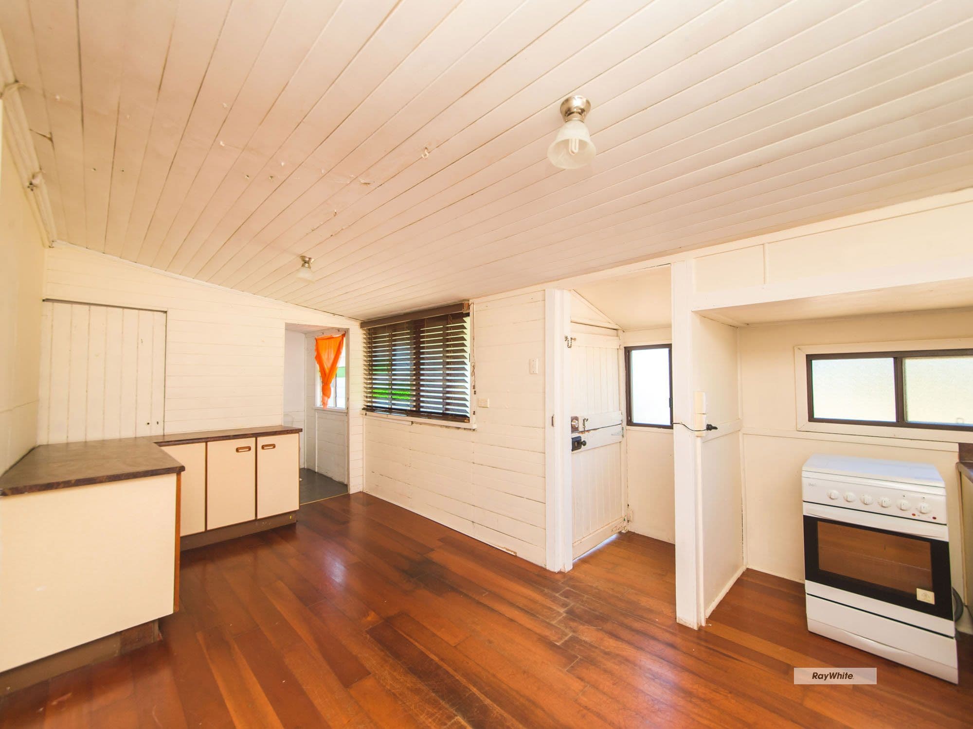 18 Taylor Street, Park Avenue QLD 4701, Park Avenue - Thumbnail 5