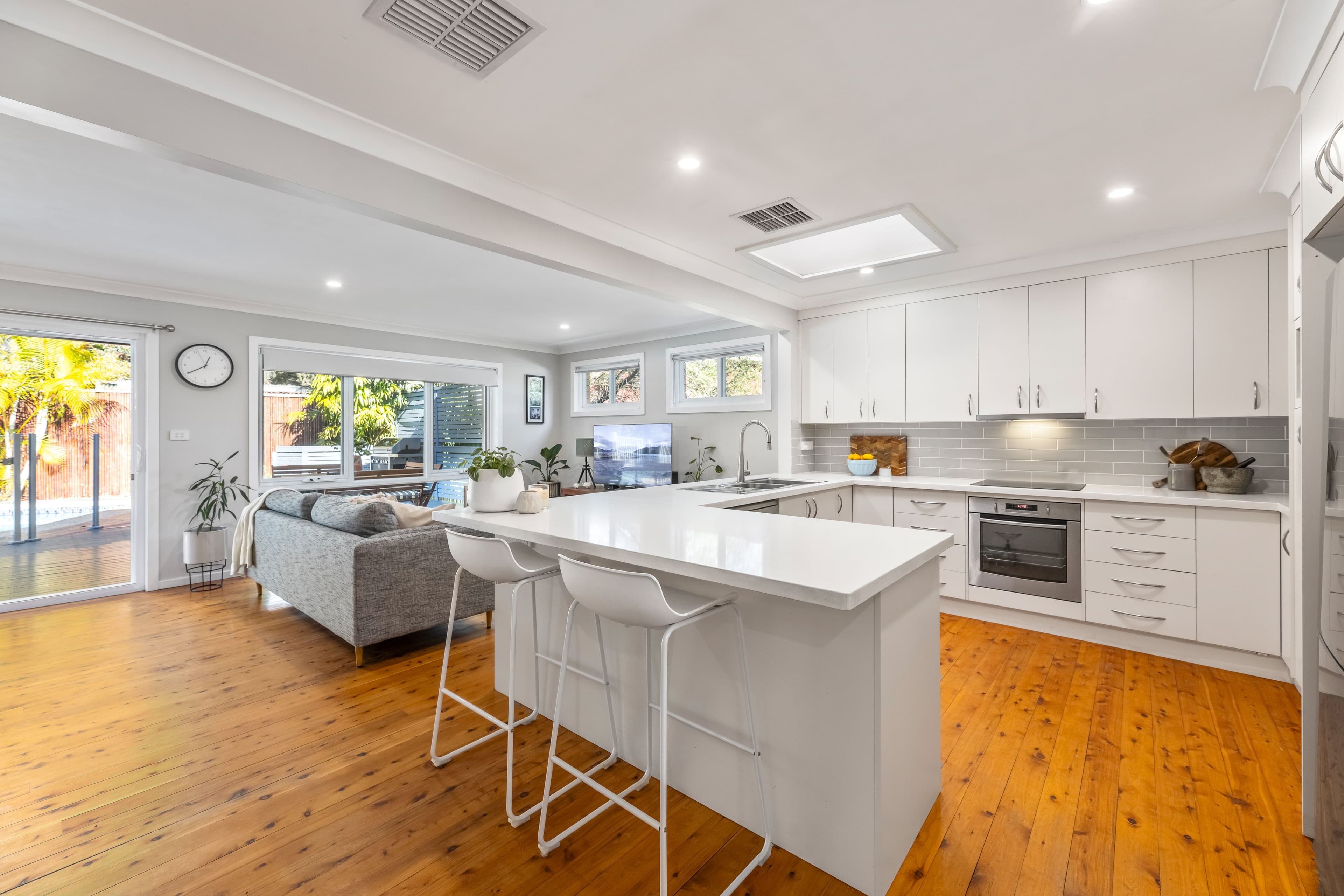 30 Stirling Avenue, Kirrawee NSW 2232, Kirrawee - Thumbnail 3