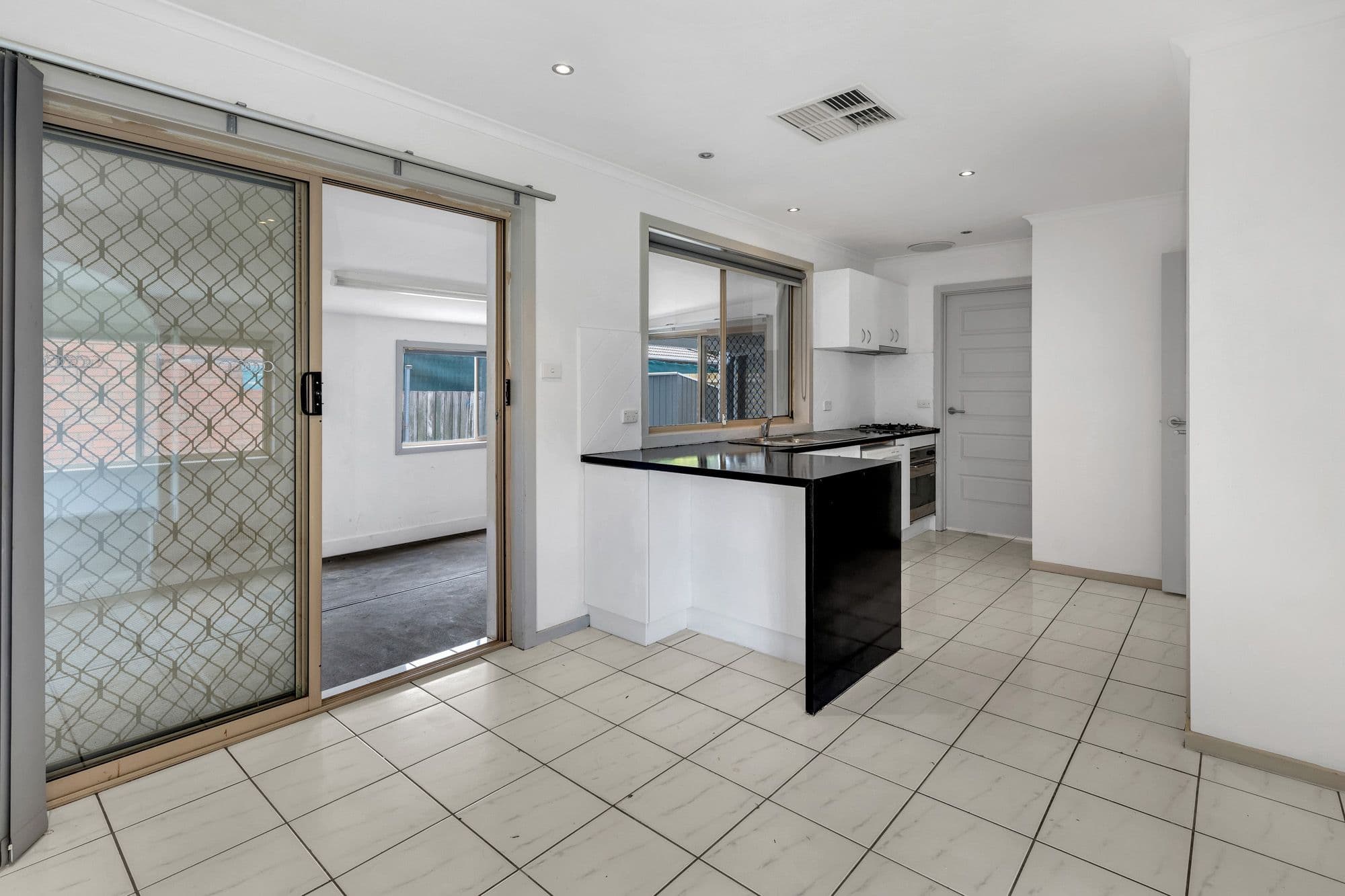 23 Yandina Road, Hoppers Crossing VIC 3029, Hoppers Crossing - Thumbnail 5