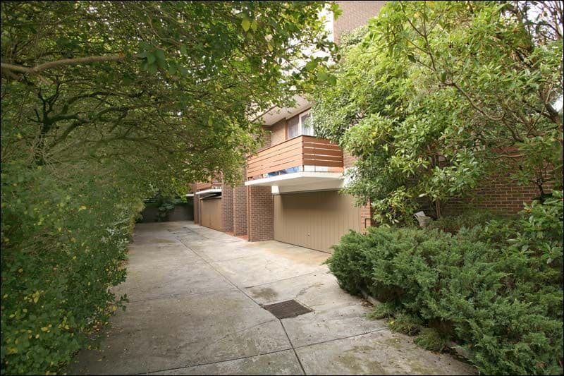 4 Rosaline Avenue, MOUNT WAVERLEY VIC 3149, Mount Waverley - Image 1