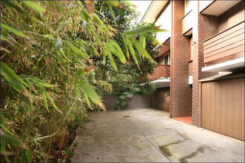 4 Rosaline Avenue, MOUNT WAVERLEY VIC 3149, Mount Waverley - Thumbnail 2