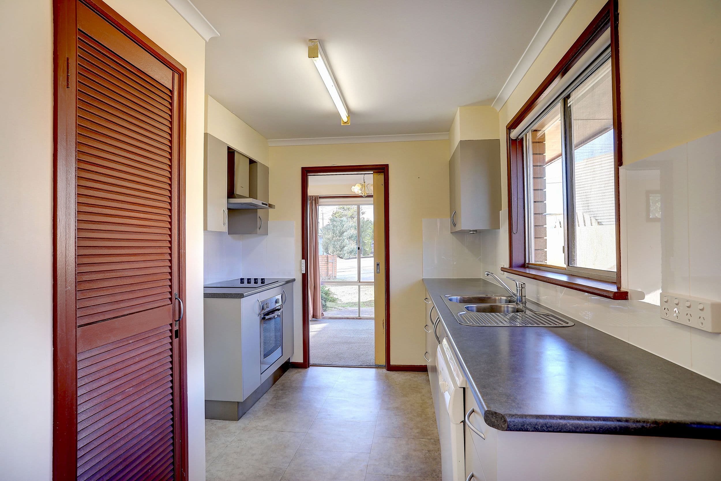 208 New West Road, Port Lincoln SA 5606, Port Lincoln - Thumbnail 8