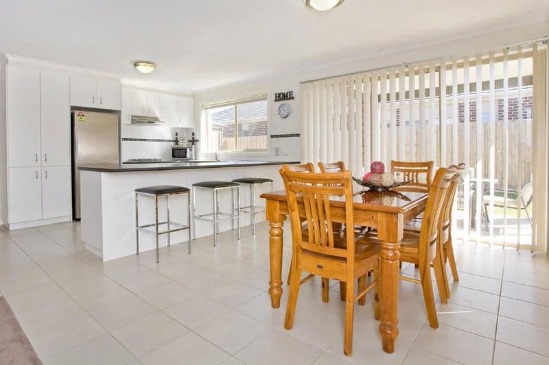 13 Zazzman Court, ST ALBANS PARK VIC 3219, St Albans Park - Thumbnail 6