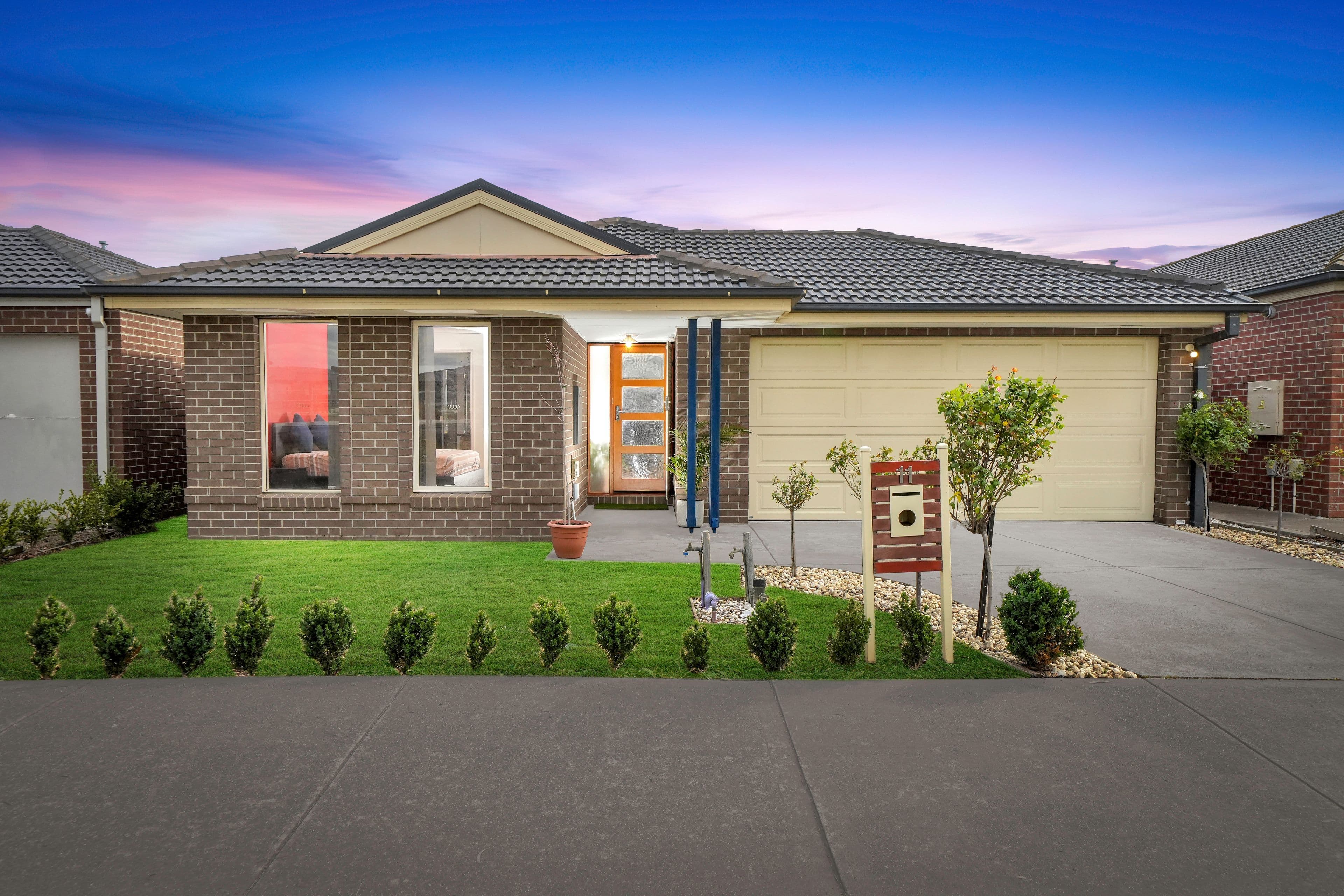 11 Bungalook Street, MANOR LAKES VIC 3024, Manor Lakes - Image 1