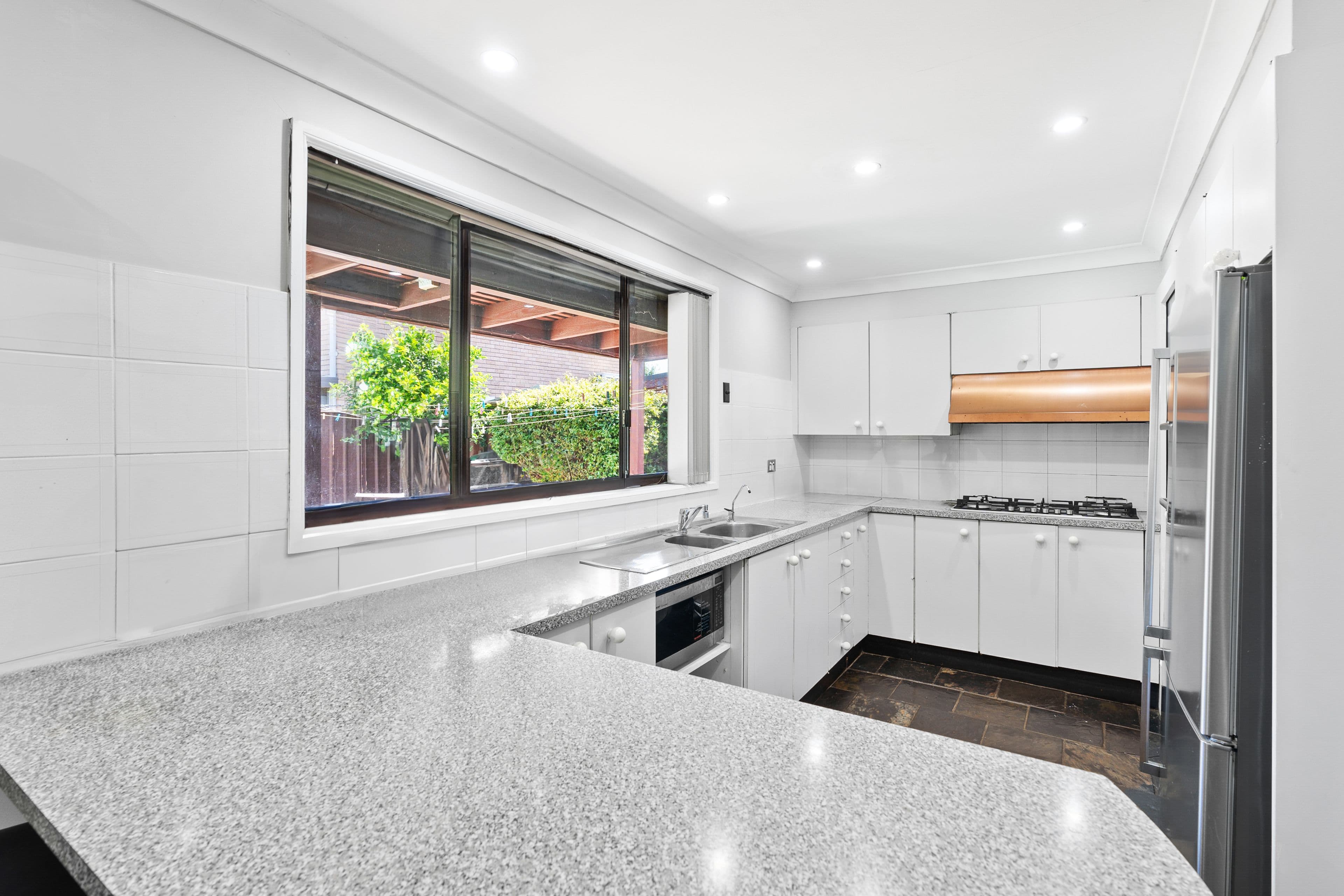 2 Fitzroy Close, St Johns Park NSW 2176, St Johns Park - Thumbnail 7