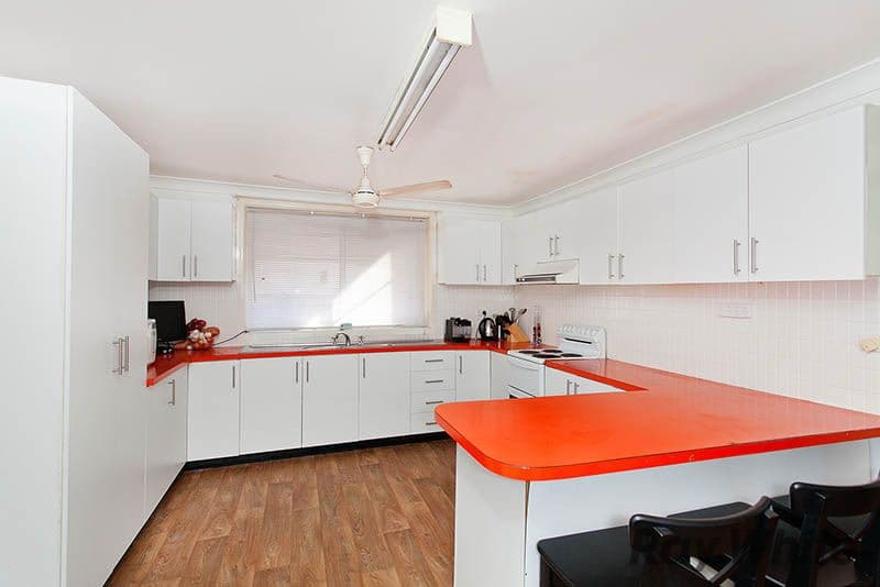 206 West Street, BLAKEHURST NSW 2221, Blakehurst - Thumbnail 2