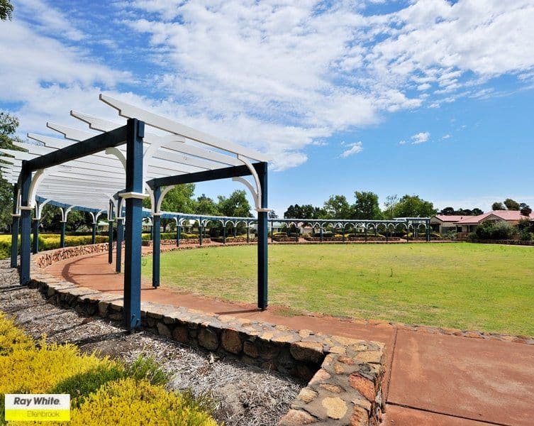 52 Tanami Circle, ELLENBROOK WA 6069, Ellenbrook - Thumbnail 3