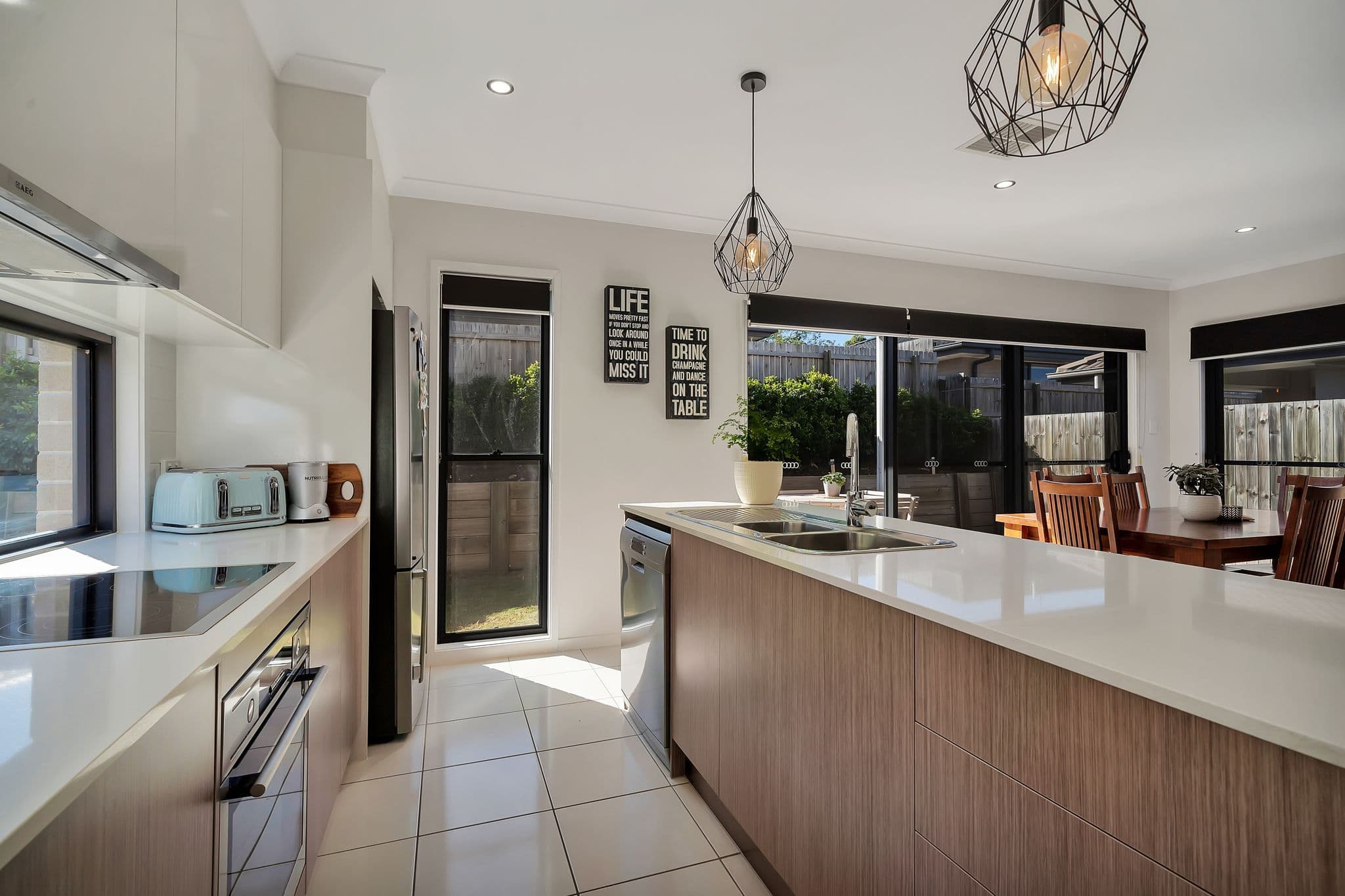 62 Baspa Street, Holmview QLD 4207, Holmview - Thumbnail 2